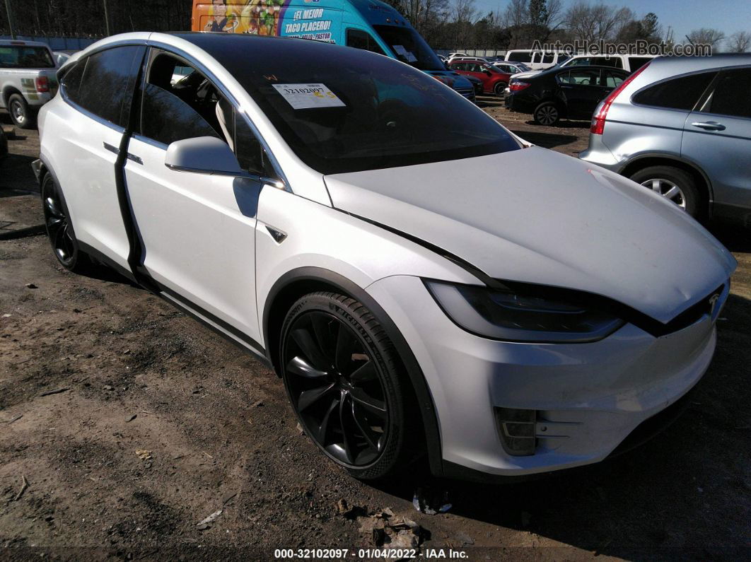 2016 Tesla Model X P90d/75d/p100d White vin: 5YJXCBE49GF011877