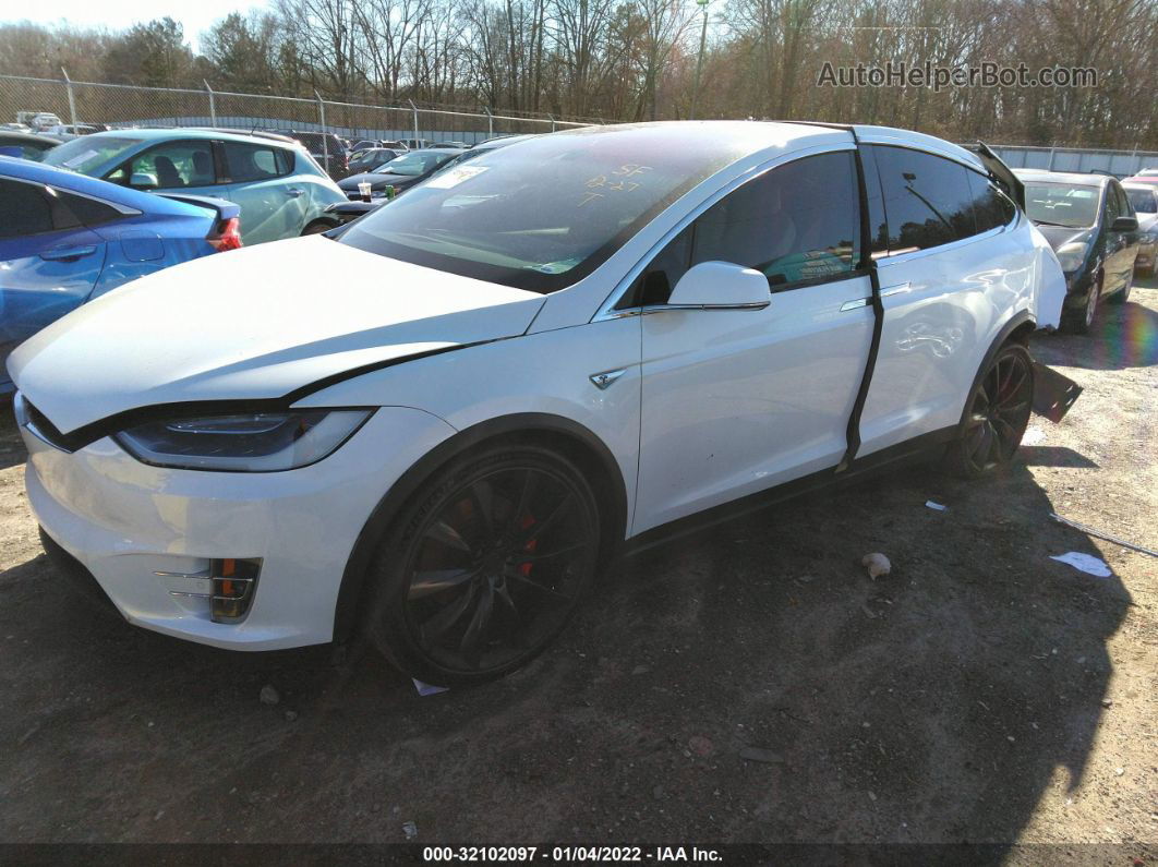 2016 Tesla Model X P90d/75d/p100d White vin: 5YJXCBE49GF011877