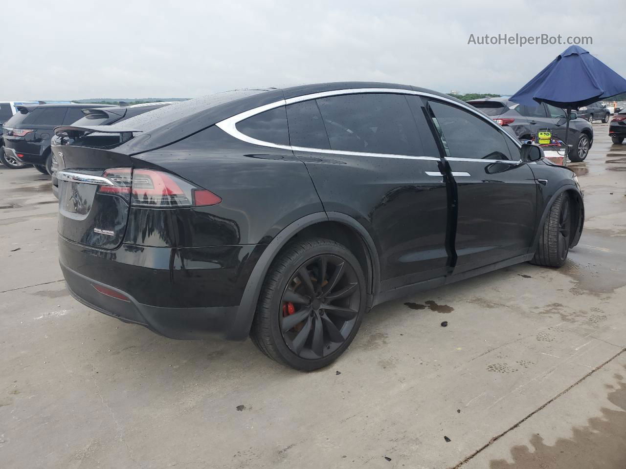 2019 Tesla Model X  Черный vin: 5YJXCBE49KF192715