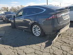 2018 Tesla Model X  Gray vin: 5YJXCDE20JF113313