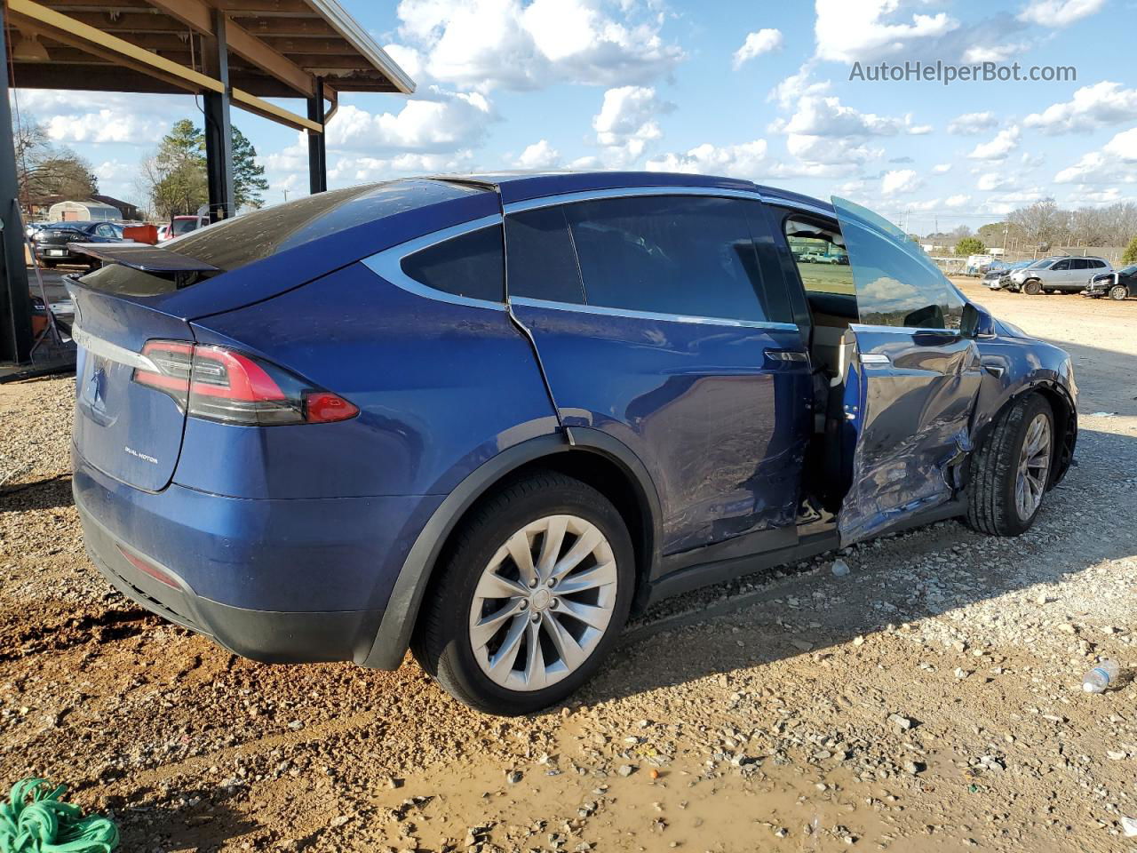 2019 Tesla Model X  Синий vin: 5YJXCDE21KF200168