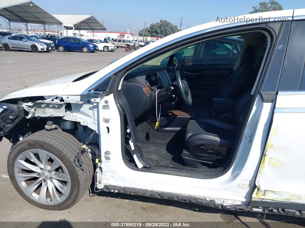 2016 Tesla Model X 70d/90d/75d/60d White vin: 5YJXCDE22GF034220