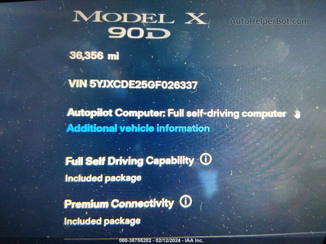 2016 Tesla Model X   White vin: 5YJXCDE25GF026337