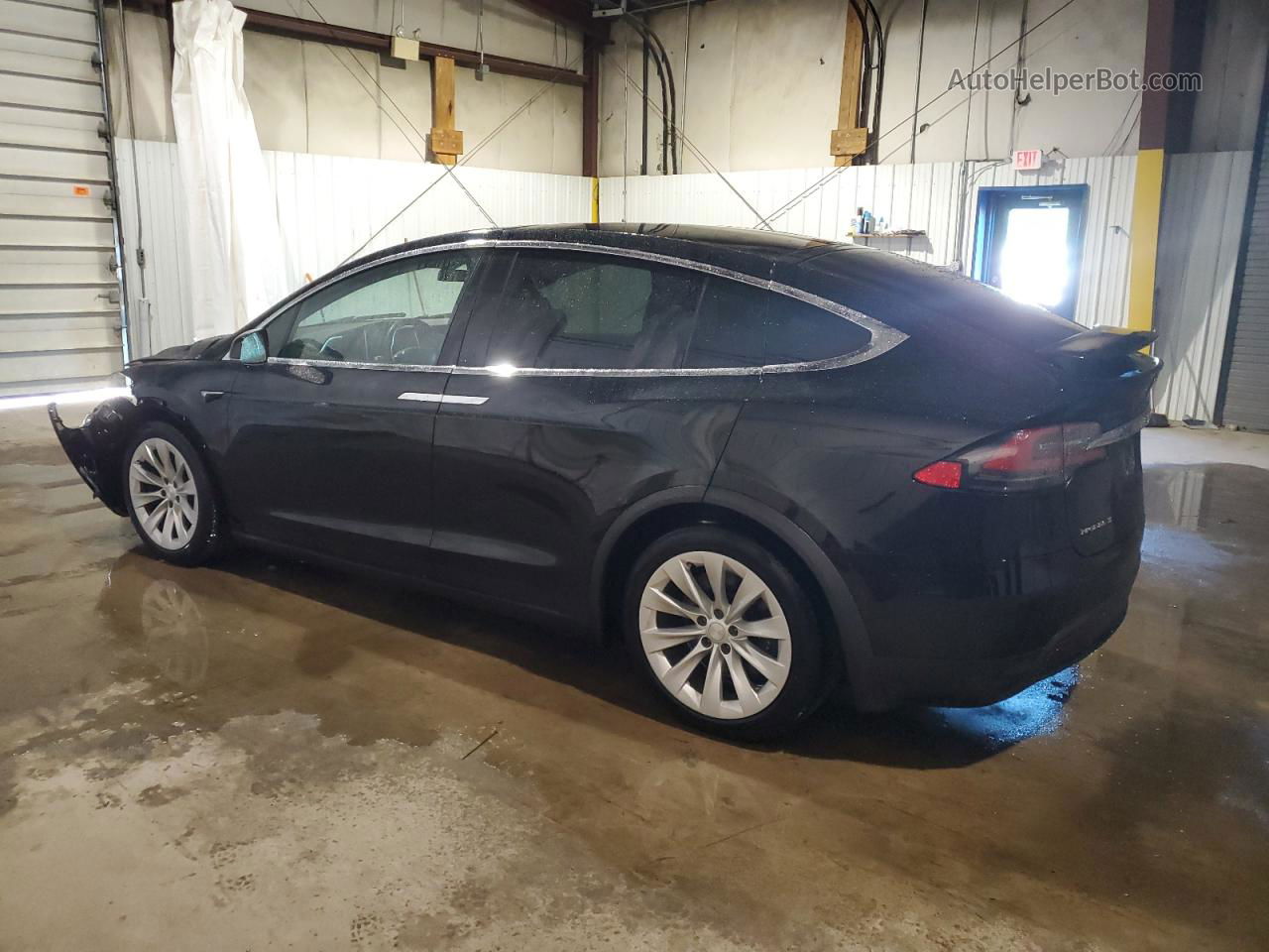 2018 Tesla Model X  Black vin: 5YJXCDE2XJF089988