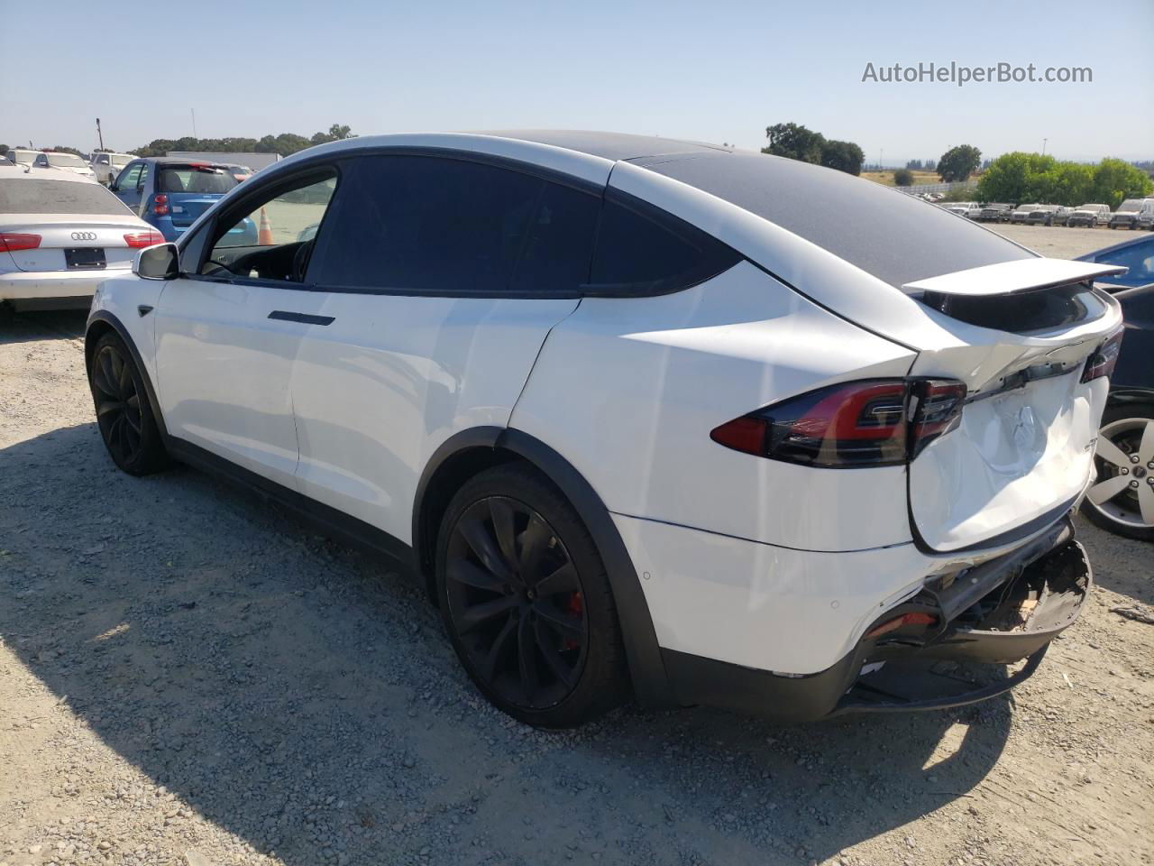 2020 Tesla Model X  White vin: 5YJXCDE49LF285148