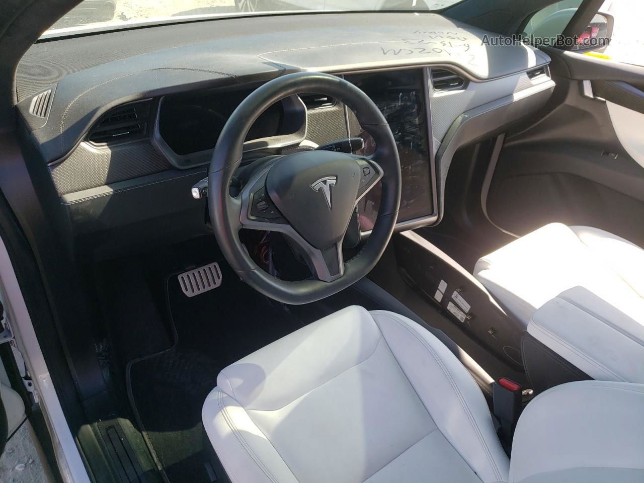 2020 Tesla Model X  White vin: 5YJXCDE49LF285148