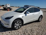 2021 Tesla Model Y  White vin: 5YJYGAED1MF142722