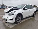 2021 Tesla Model Y  White vin: 5YJYGAEE5MF223151