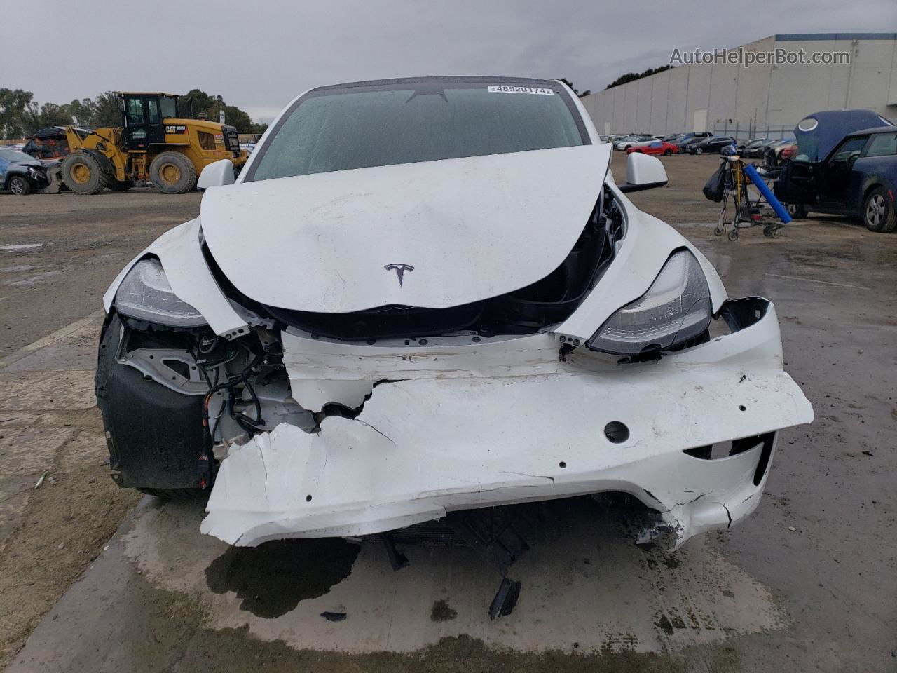 2021 Tesla Model Y  White vin: 5YJYGAEE5MF223151