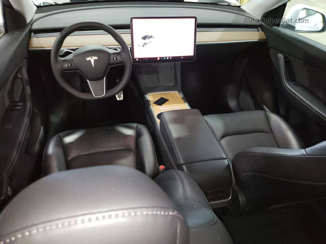 2021 Tesla Model Y  White vin: 5YJYGDED1MF133990