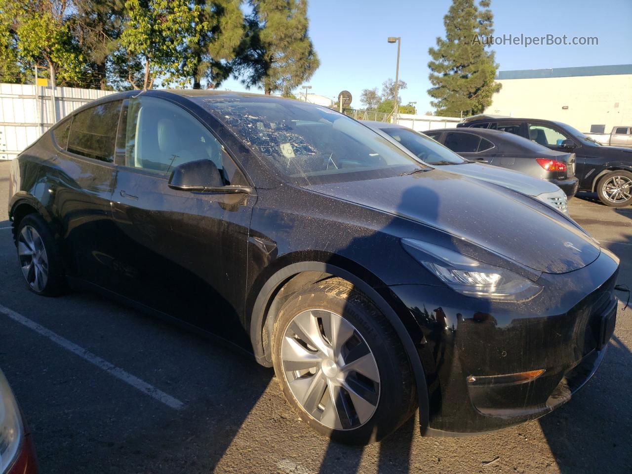 2021 Tesla Model Y  Черный vin: 5YJYGDED4MF163100