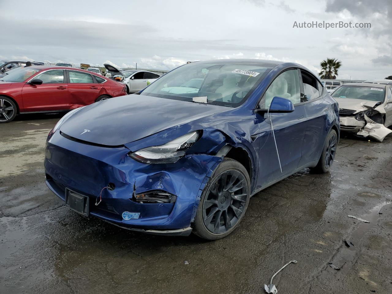 2021 Tesla Model Y  Синий vin: 5YJYGDED5MF132664