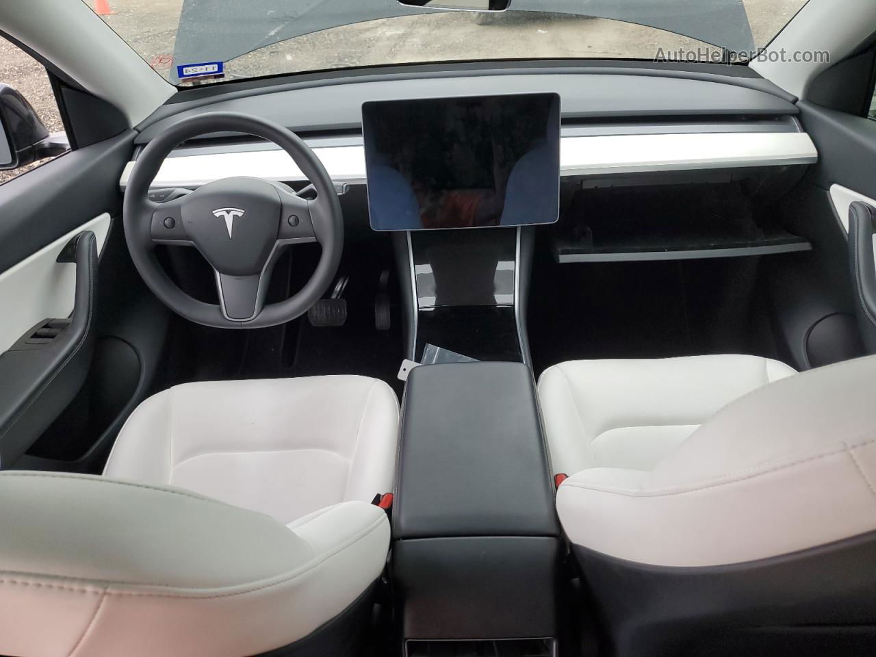 2021 Tesla Model Y  Black vin: 5YJYGDEE0MF069109