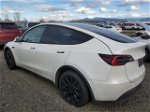 2021 Tesla Model Y  Белый vin: 5YJYGDEE0MF084483