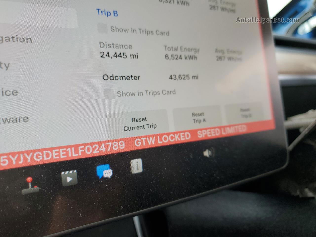 2020 Tesla Model Y  Синий vin: 5YJYGDEE1LF024789