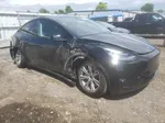 2020 Tesla Model Y  Черный vin: 5YJYGDEE1LF031449