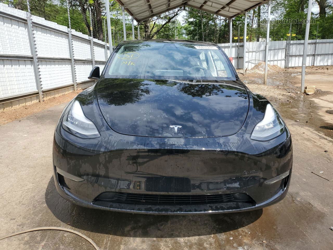 2021 Tesla Model Y  Черный vin: 5YJYGDEE1MF065117