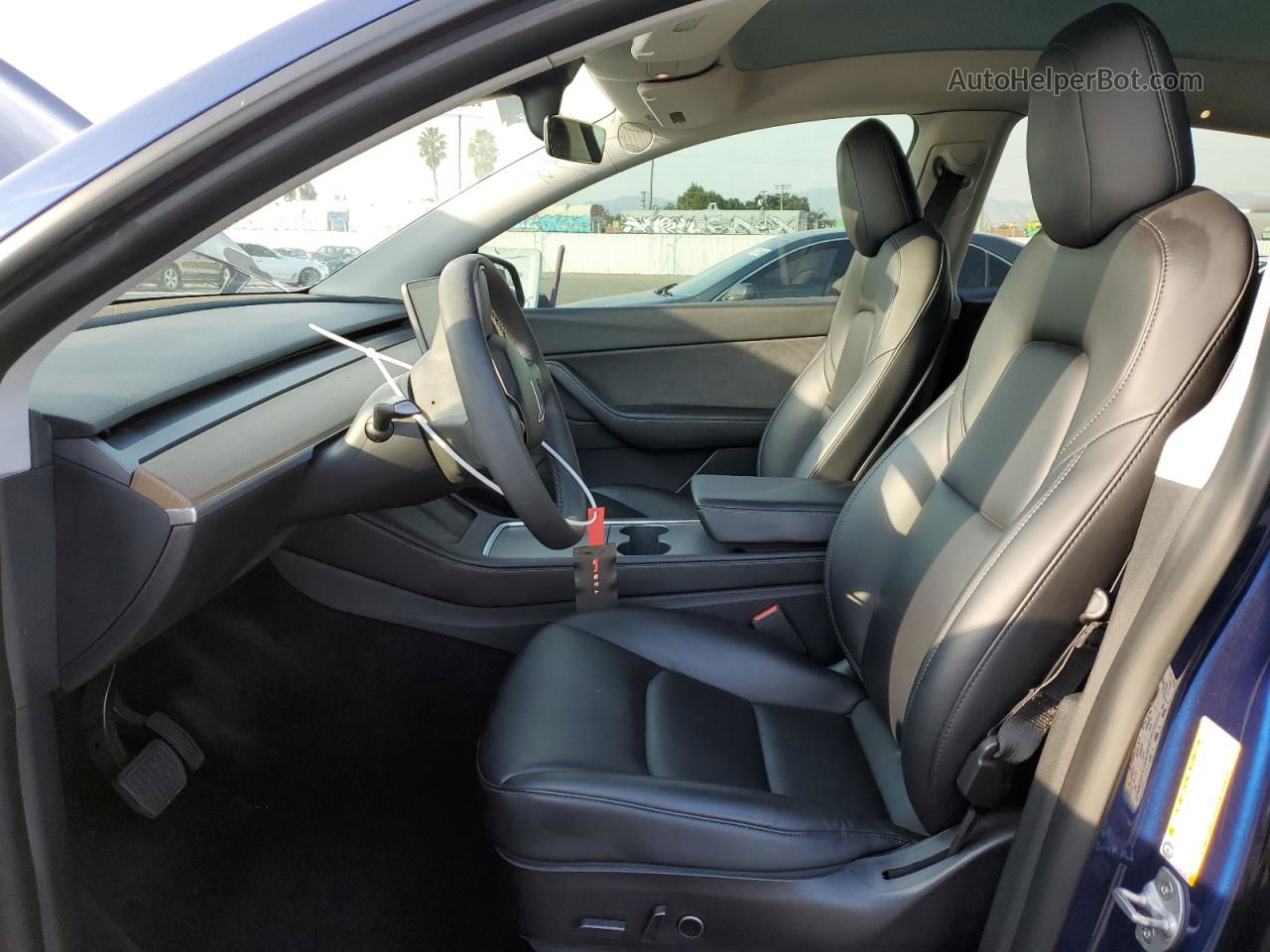 2021 Tesla Model Y  Blue vin: 5YJYGDEE1MF266175