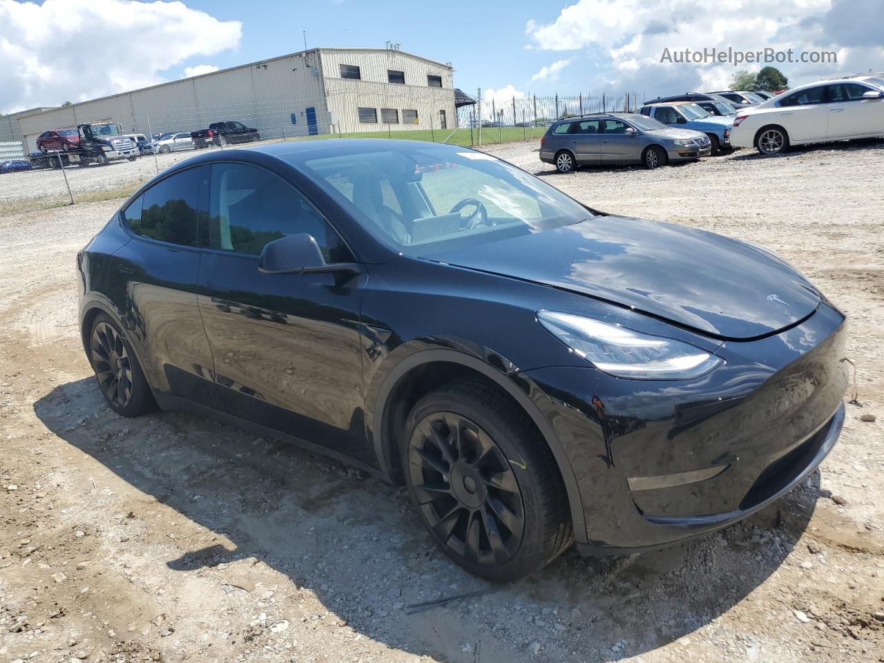 2020 Tesla Model Y  Черный vin: 5YJYGDEE2LF058272