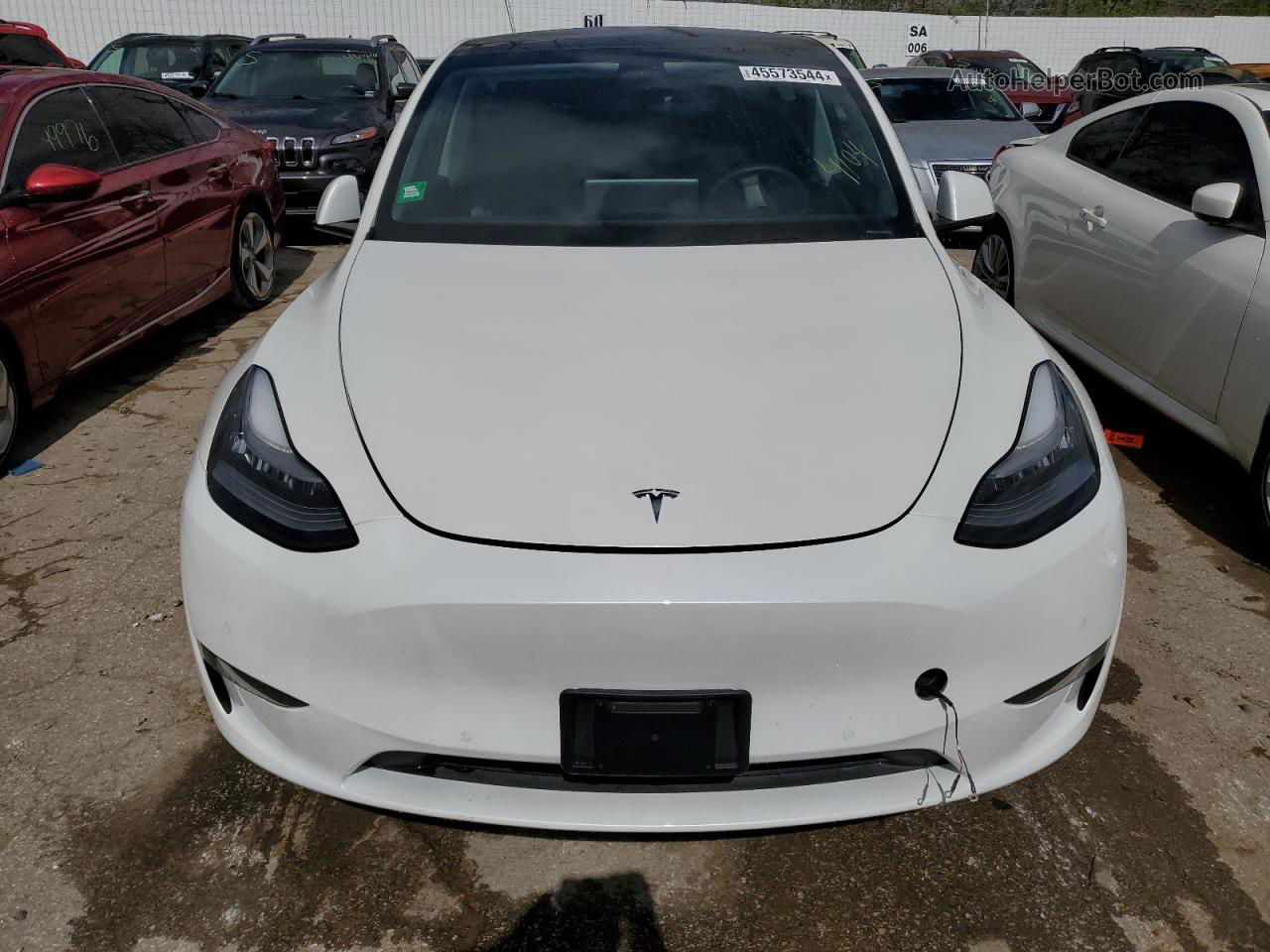 2021 Tesla Model Y  White vin: 5YJYGDEE2MF060606