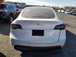 2021 Tesla Model Y  White vin: 5YJYGDEE2MF146661