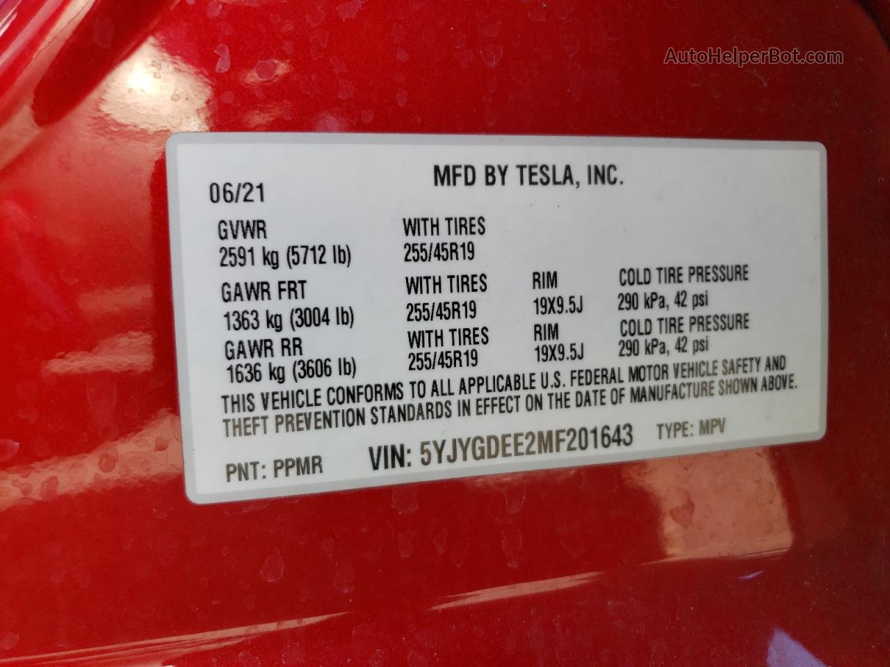 2021 Tesla Model Y  Red vin: 5YJYGDEE2MF201643