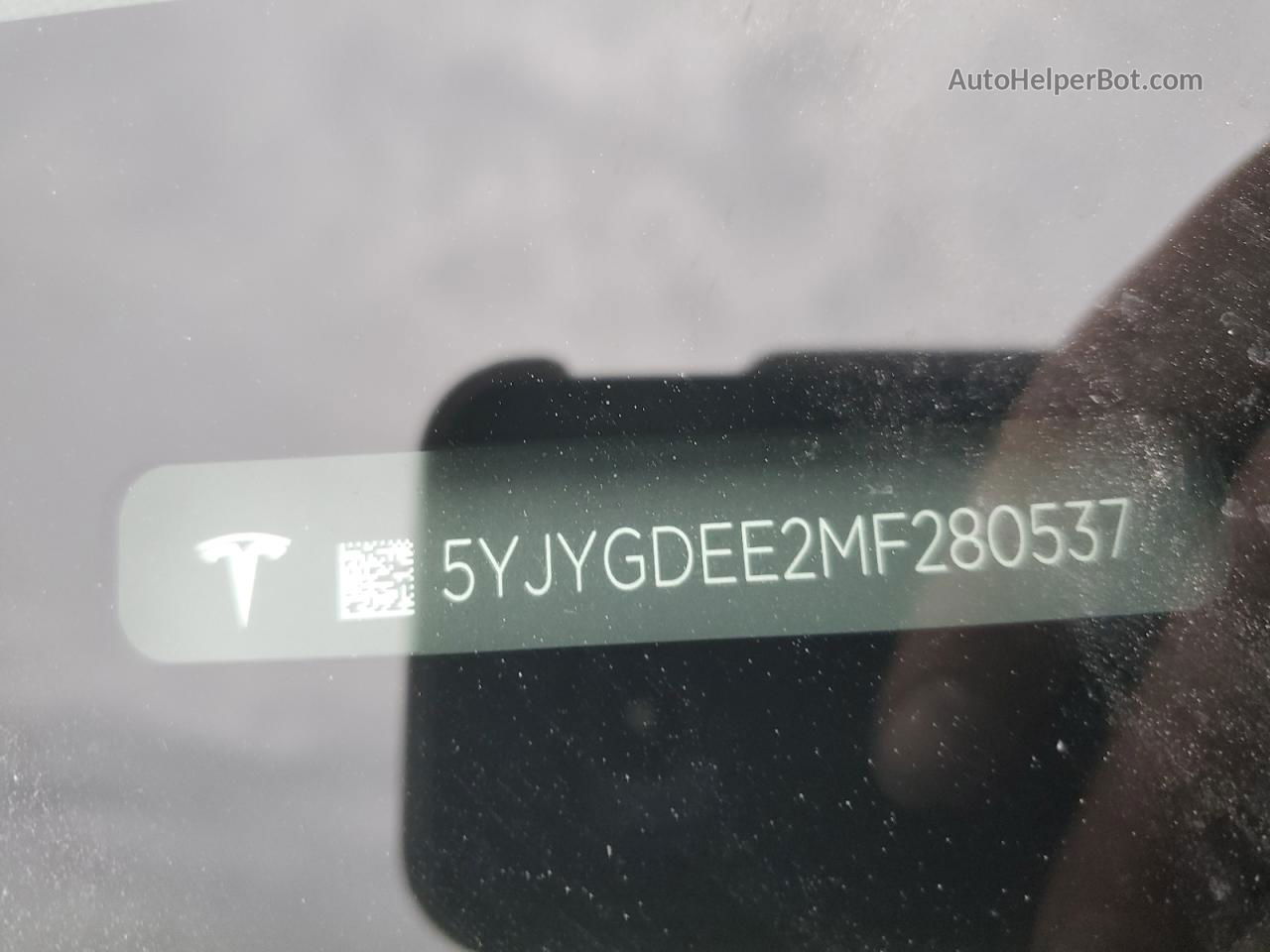 2021 Tesla Model Y  Gray vin: 5YJYGDEE2MF280537