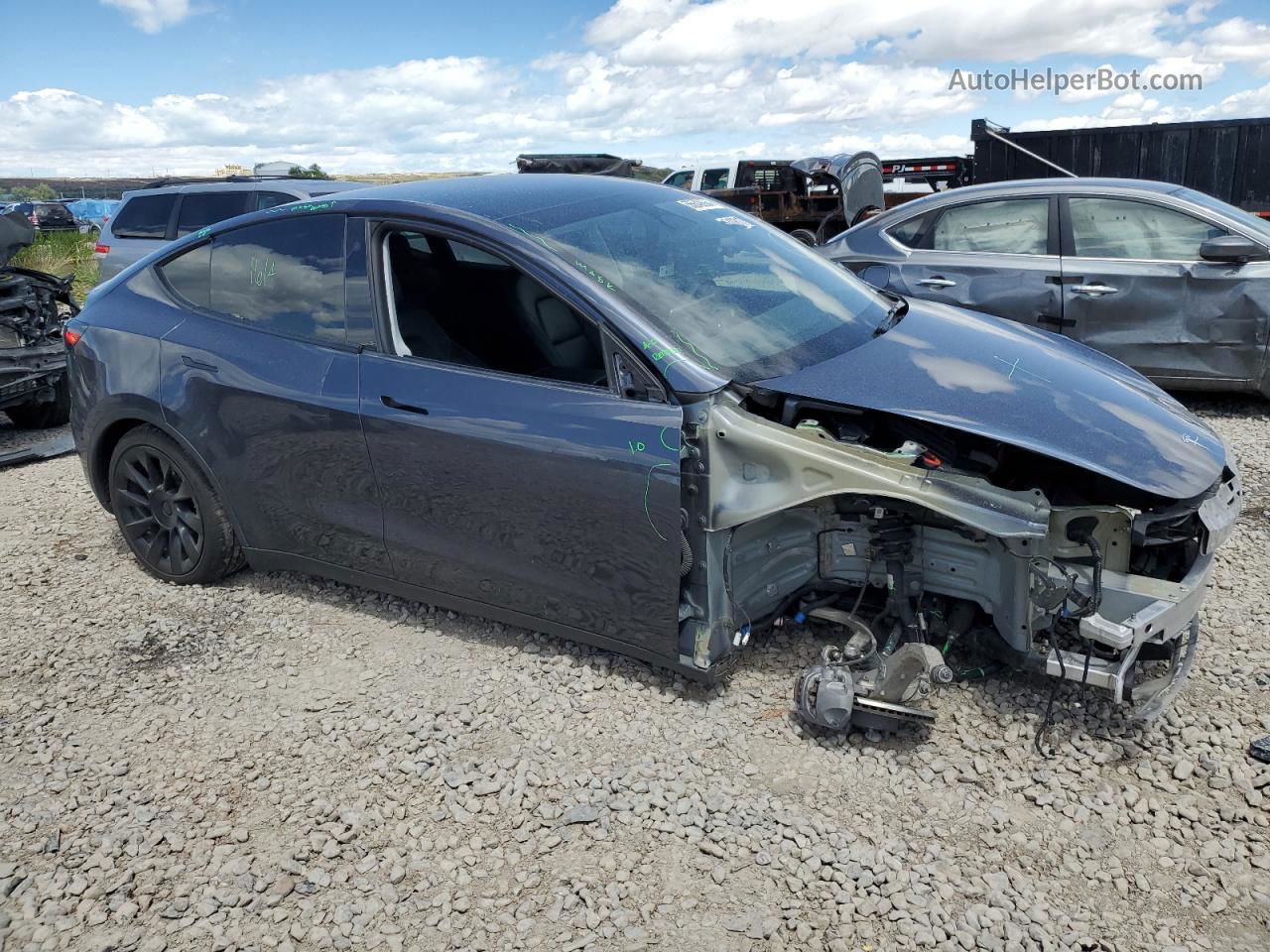 2021 Tesla Model Y  Gray vin: 5YJYGDEE2MF294440