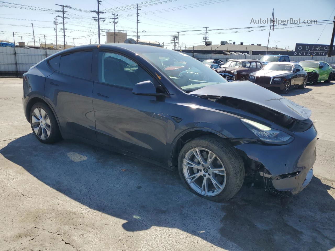 2020 Tesla Model Y  Gray vin: 5YJYGDEE3LF054165