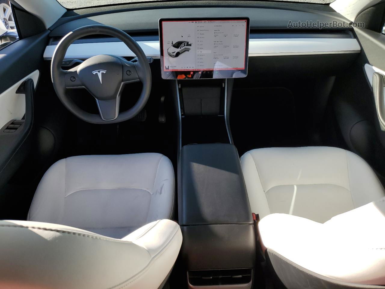 2020 Tesla Model Y  White vin: 5YJYGDEE3LF056224