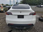 2021 Tesla Model Y  White vin: 5YJYGDEE3MF065684