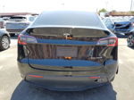 2021 Tesla Model Y  Black vin: 5YJYGDEE3MF095378