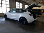 2021 Tesla Model Y  Белый vin: 5YJYGDEE3MF202493