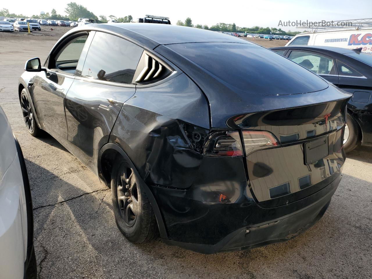 2021 Tesla Model Y  Black vin: 5YJYGDEE4MF115752