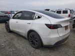 2021 Tesla Model Y  White vin: 5YJYGDEE4MF273623