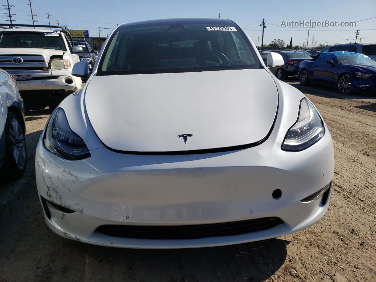 2021 Tesla Model Y  Белый vin: 5YJYGDEE5MF072572