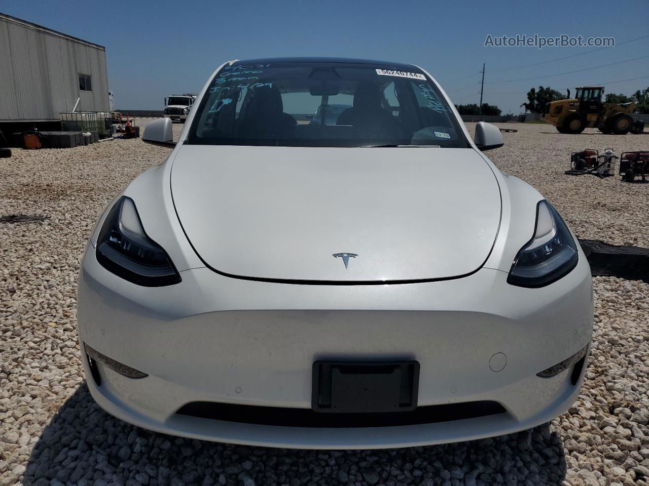 2021 Tesla Model Y  White vin: 5YJYGDEE5MF096029