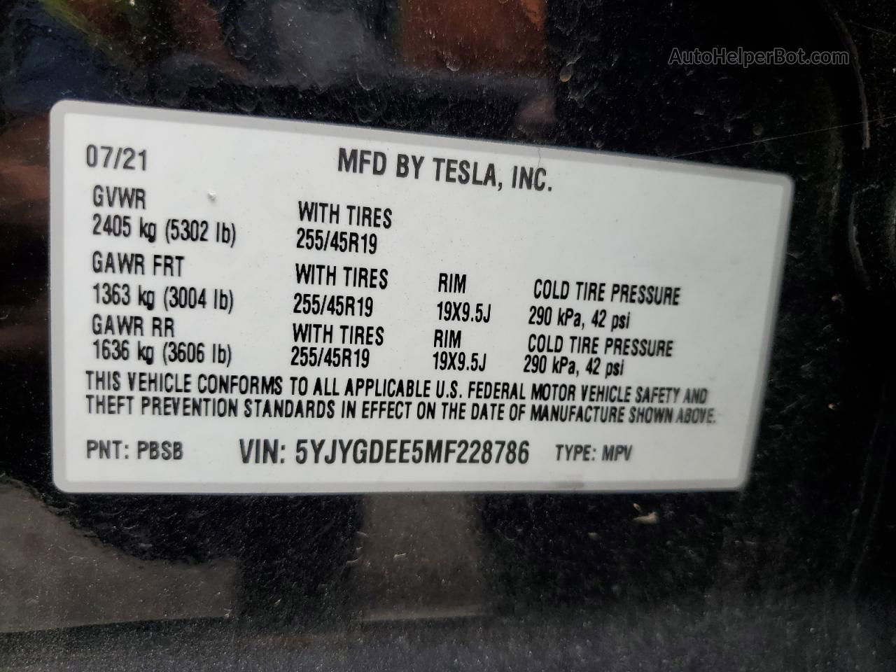 2021 Tesla Model Y  Черный vin: 5YJYGDEE5MF228786