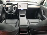 2021 Tesla Model Y  White vin: 5YJYGDEE5MF311389