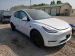 2020 Tesla Model Y  White vin: 5YJYGDEE6LF048330