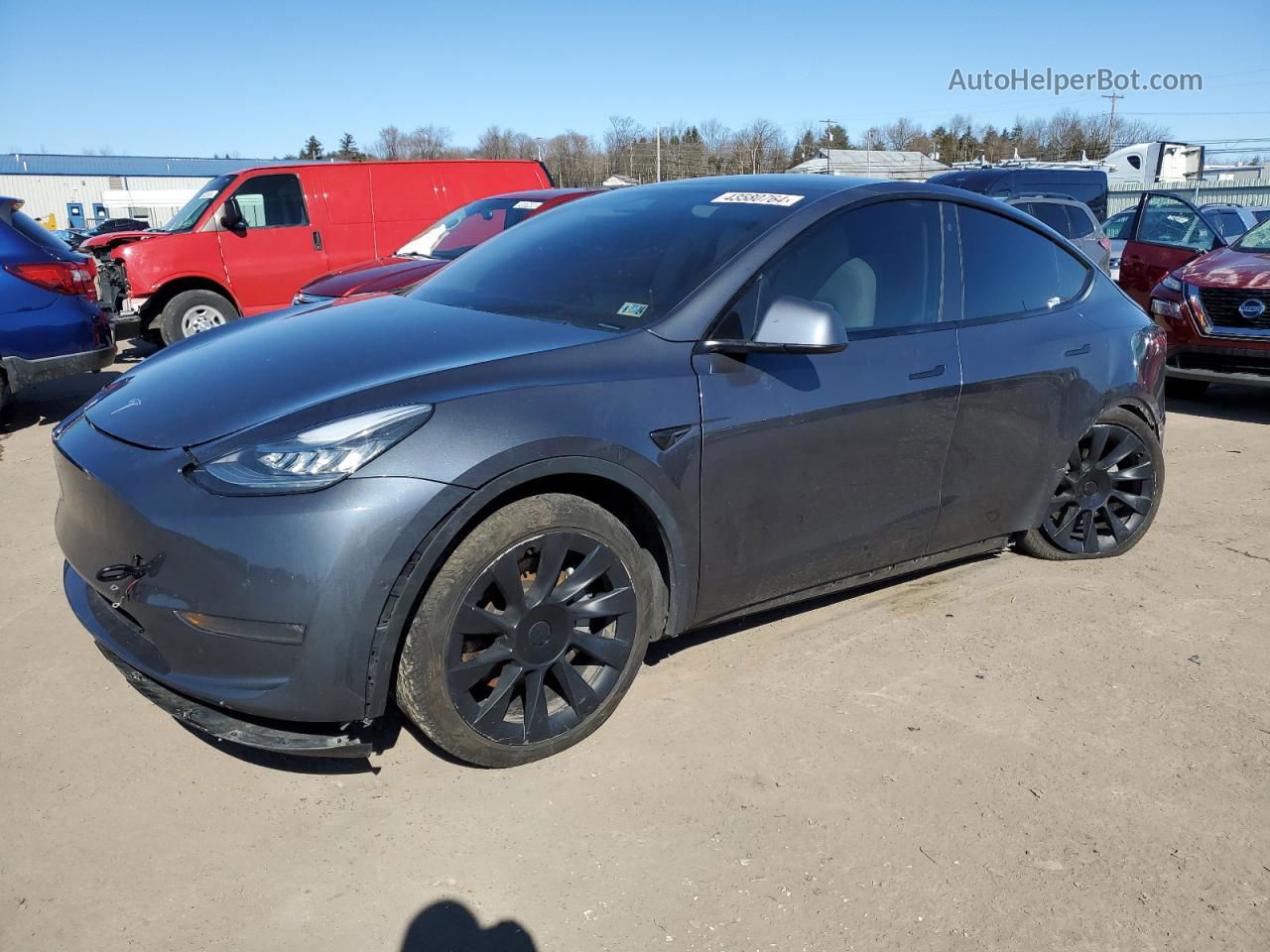 2020 Tesla Model Y  Gray vin: 5YJYGDEE6LF049140