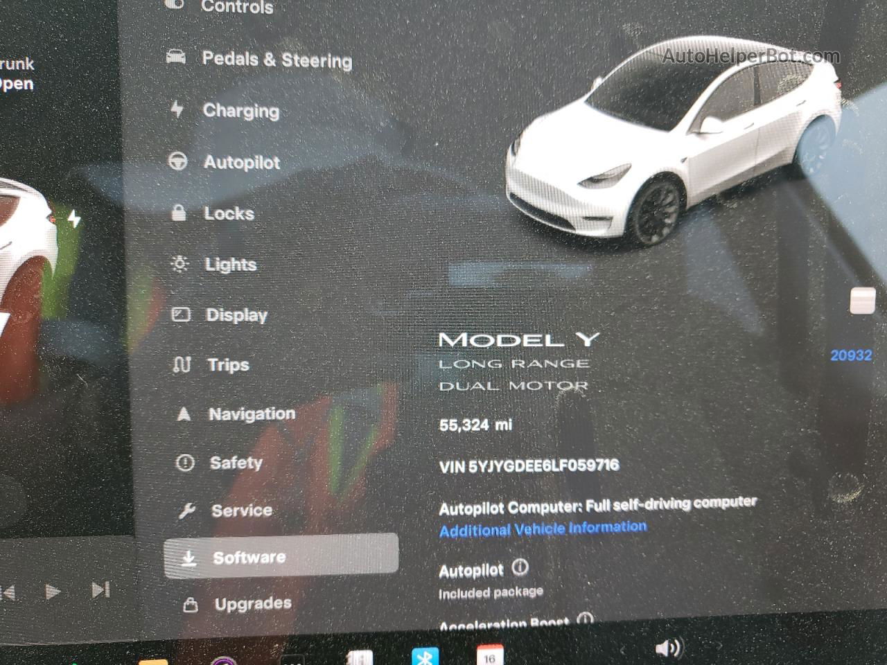 2020 Tesla Model Y  White vin: 5YJYGDEE6LF059716