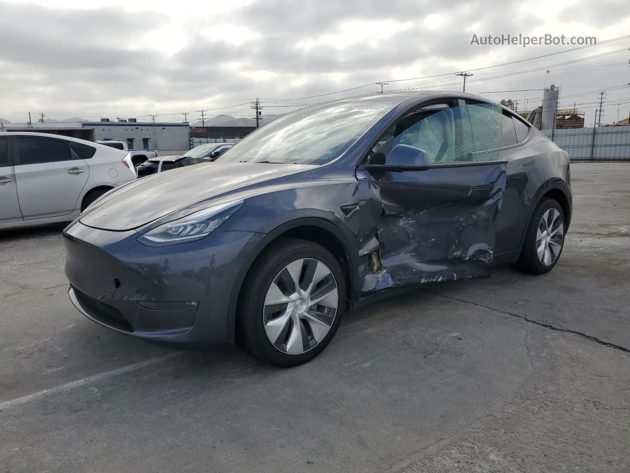 2021 Tesla Model Y  Серый vin: 5YJYGDEE6MF246875