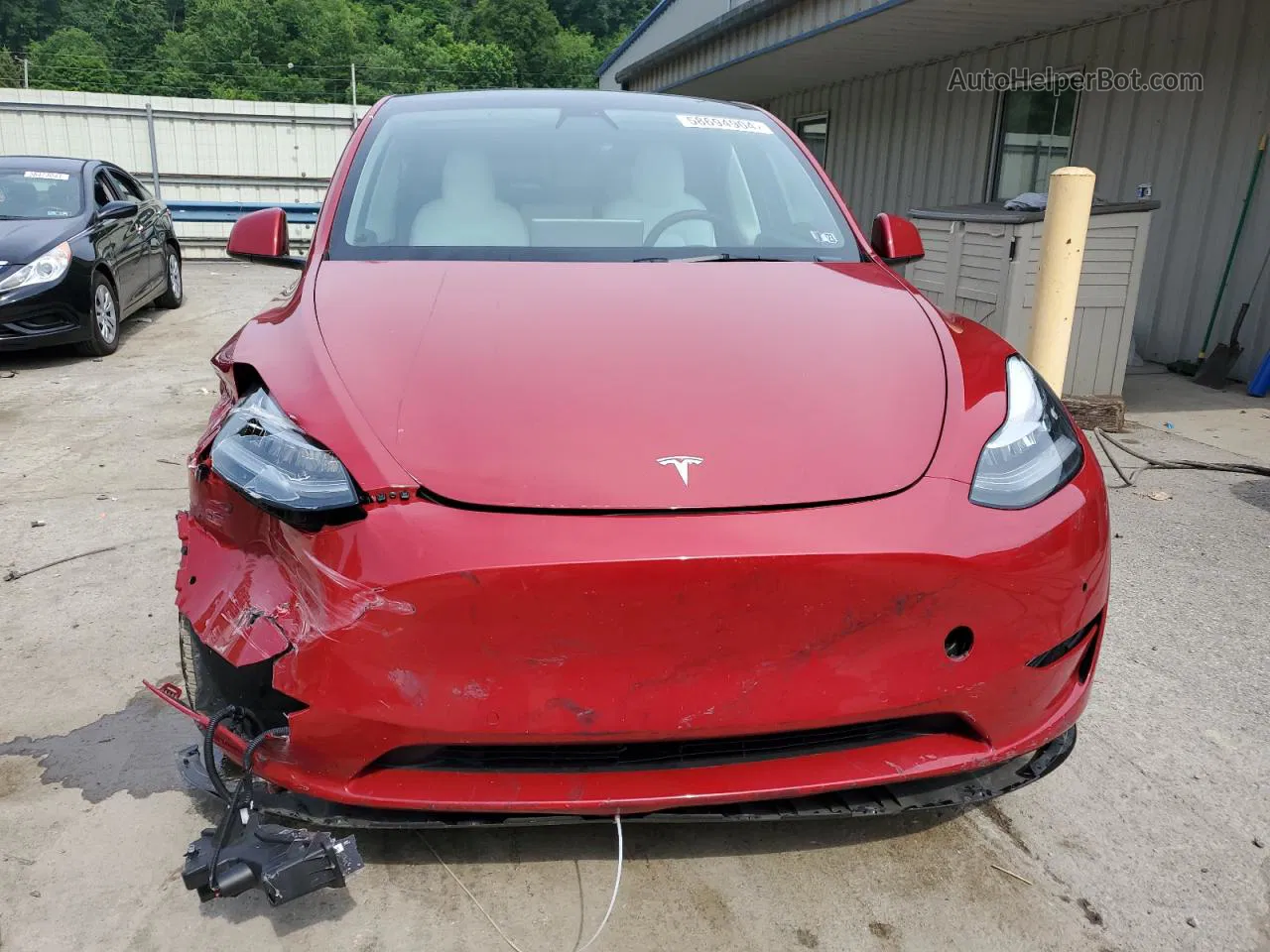 2021 Tesla Model Y  Красный vin: 5YJYGDEE6MF251526