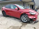 2021 Tesla Model Y  Красный vin: 5YJYGDEE6MF251526