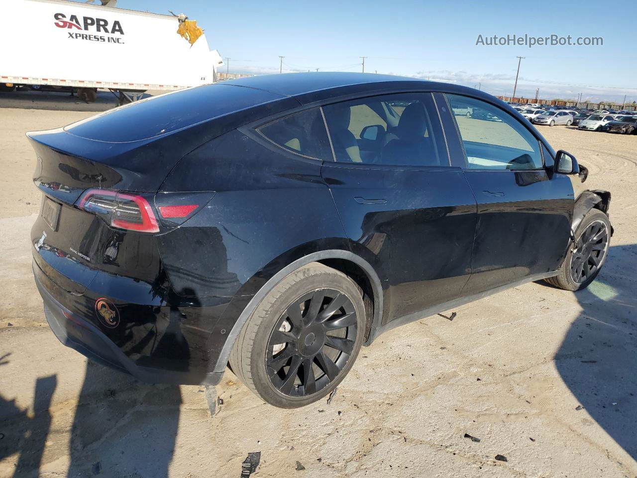 2020 Tesla Model Y  Black vin: 5YJYGDEE7LF019063