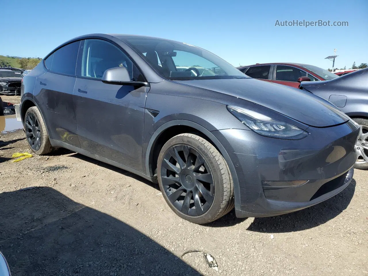 2020 Tesla Model Y  Угольный vin: 5YJYGDEE7LF025493