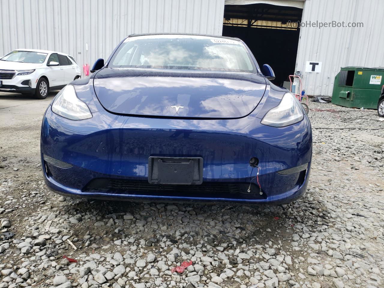 2020 Tesla Model Y  Blue vin: 5YJYGDEE7LF047610