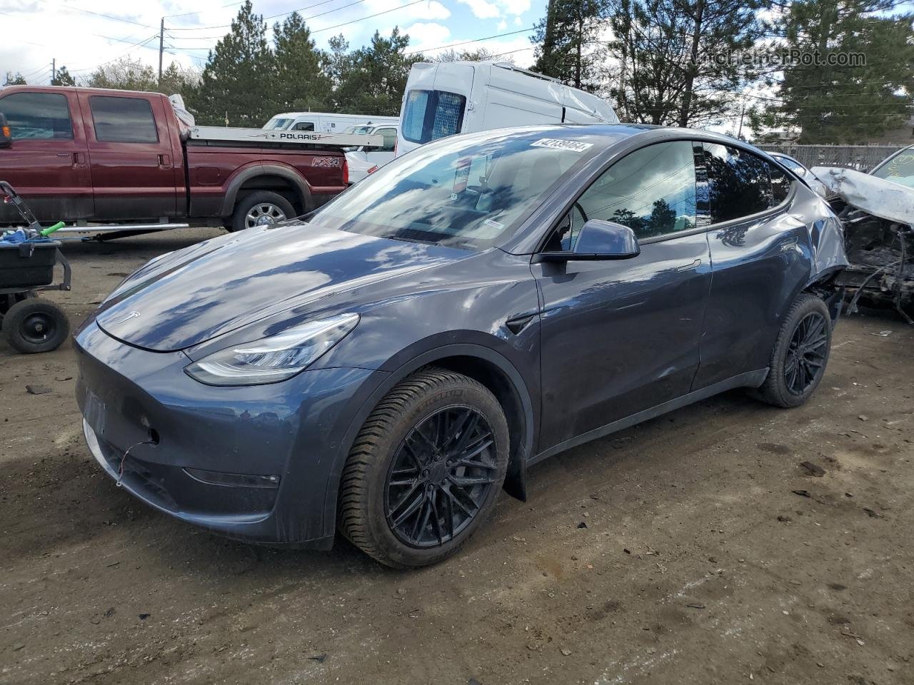 2021 Tesla Model Y  Gray vin: 5YJYGDEE7MF232970