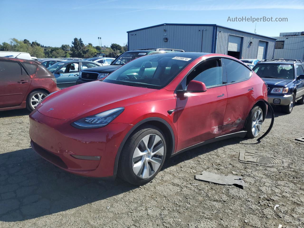 2021 Tesla Model Y  Красный vin: 5YJYGDEE7MF301995